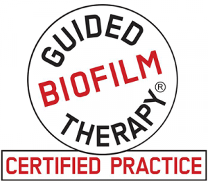 Zahnreinigung mit Guided Biofilm Therapy